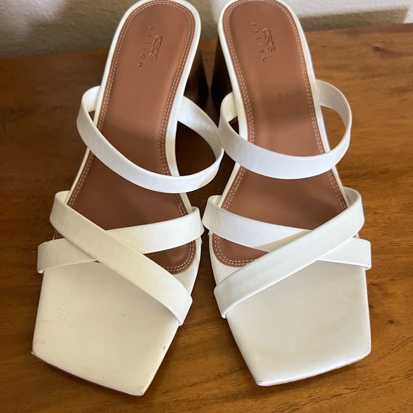 ASOS Design Block Heel Strappy White Sandals - Picture 3 of 9